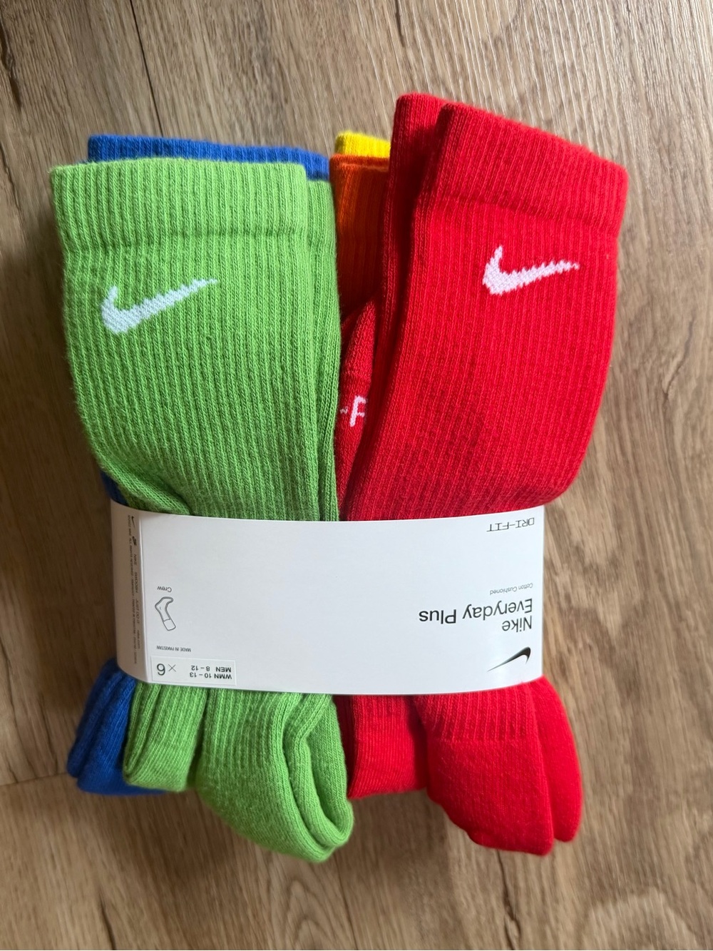Nike Crew Athletic Socks - Red, Green, Blue & Yellow - 6 Pack